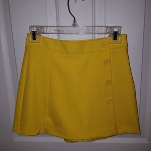 Yellow skort